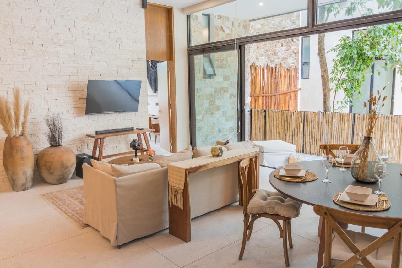 Lovely & Boho-style 2br Aldea Zama Insta-worthy Pool, Uncovered Patio & Terrace Tulum